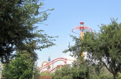Knott’s Berry Farm Wind Seeker